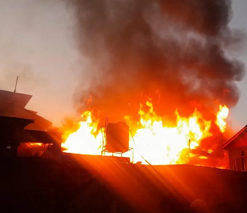 At least 20 houses gutted in massive night fire in Kishtwar
